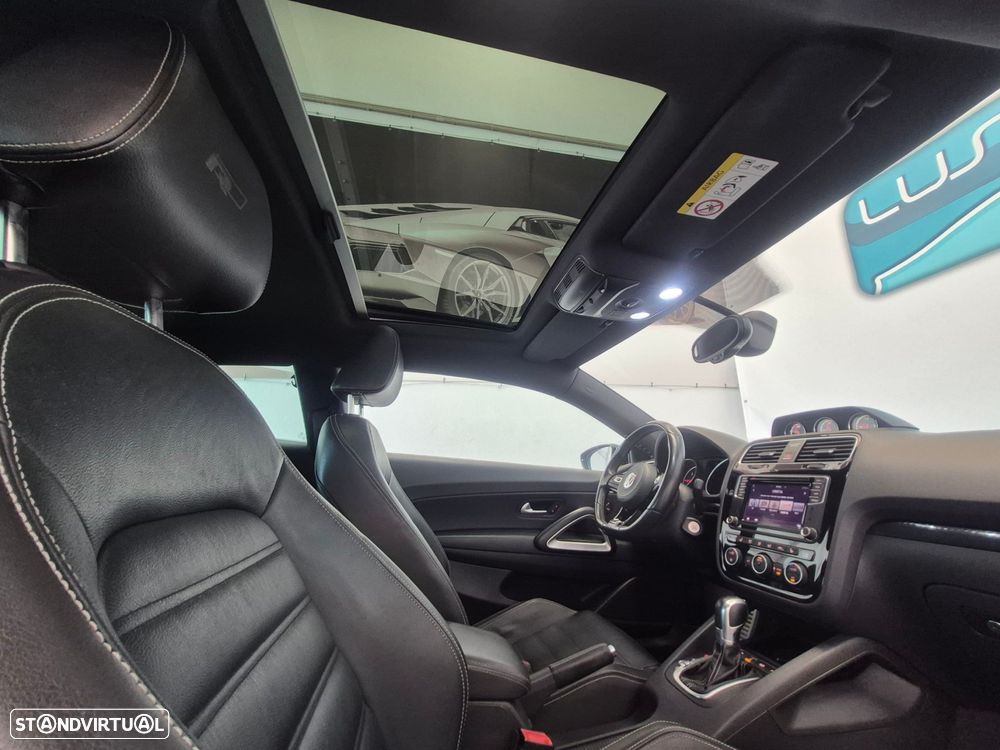 VW Scirocco 2.0 TDI Sport DSG - 30