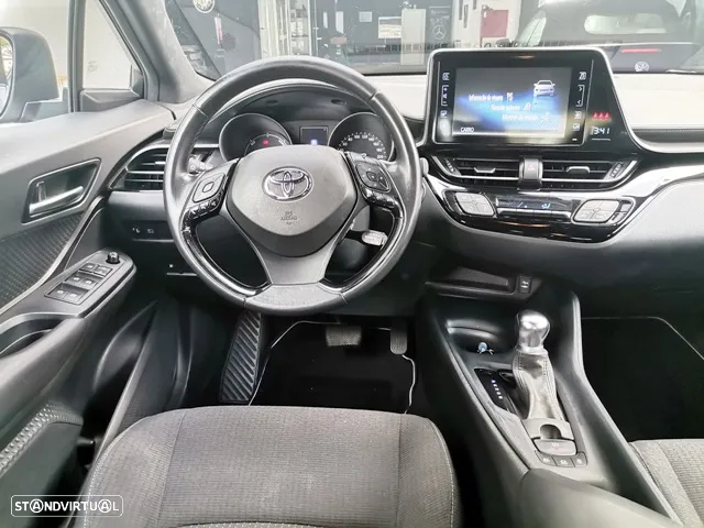 Toyota C-HR 1.8 Hybrid Comfort - 8