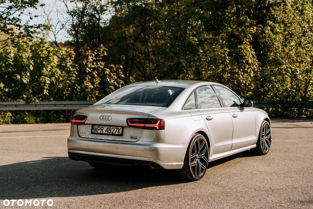 Audi A6 Limousine 3.0 TFSI Quattro S tronic - 4