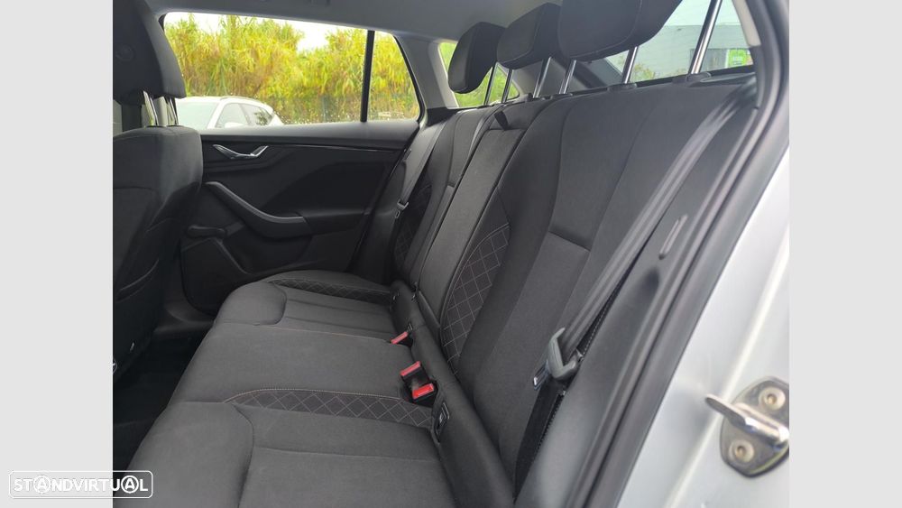 Skoda Scala 1.0 TSI Ambition - 11