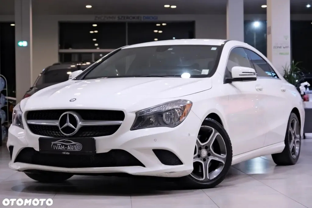 Mercedes-Benz CLA 250 7G-DCT - 18