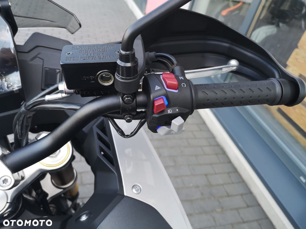 VOGE 525DSX - 21