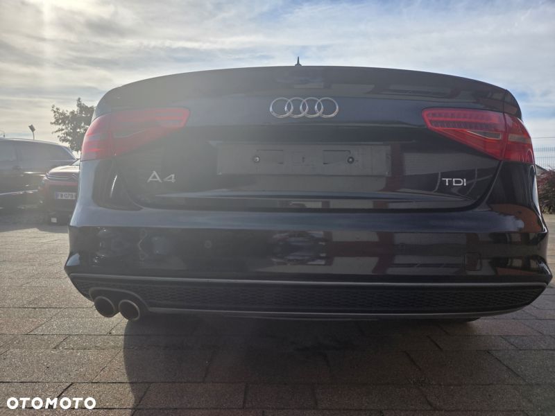 Audi A4 Limousine 2.0 TDI DPF S line Sportpaket - 16