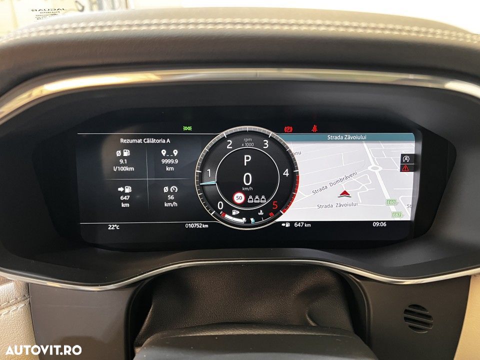 Jaguar F-Pace - 11