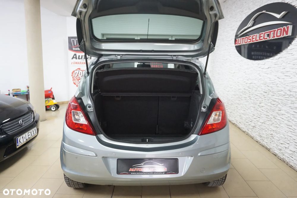 Opel Corsa 1.2 16V Enjoy - 16