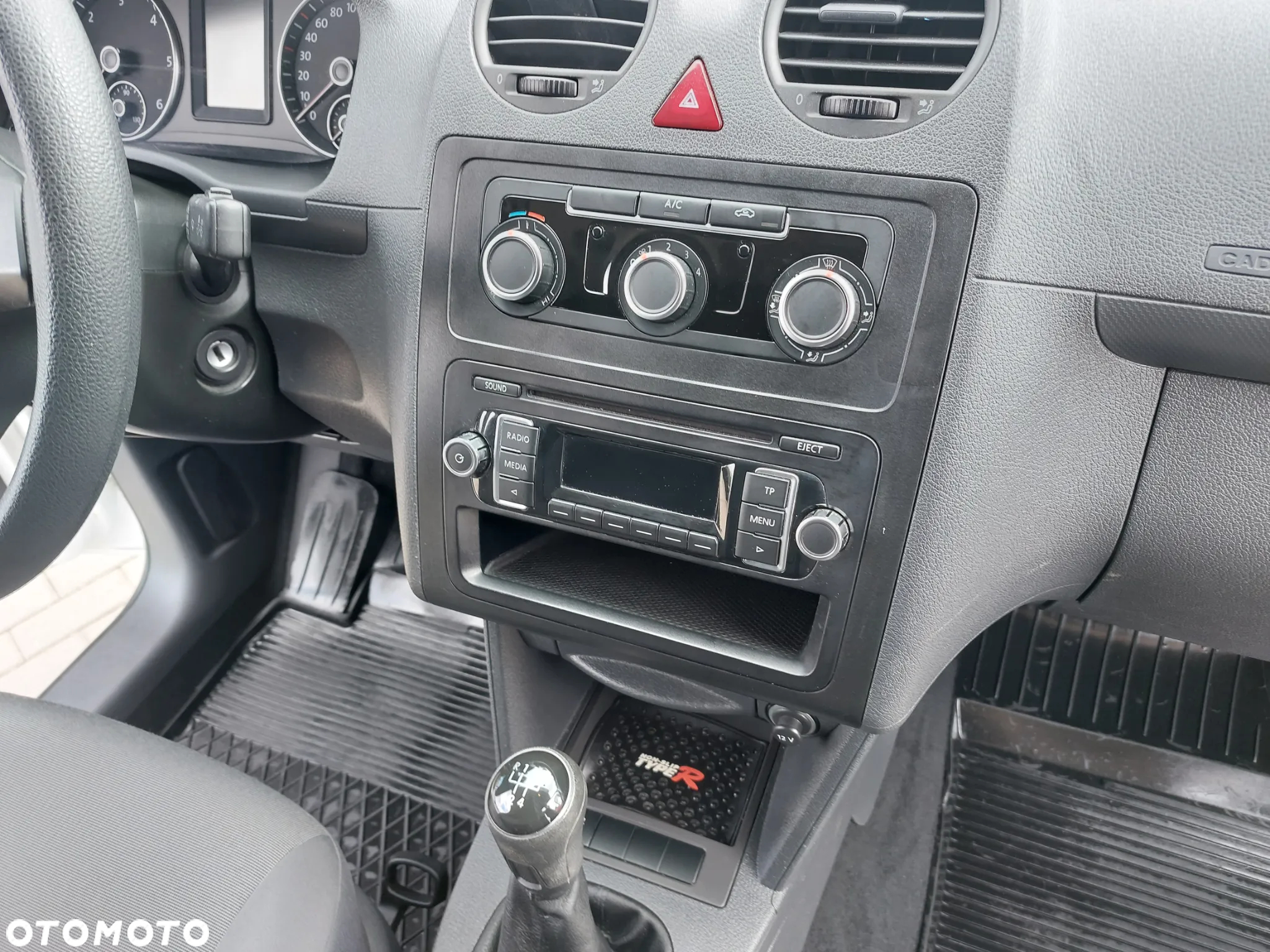 Volkswagen Caddy 1.6 TDI Comfortline - 25