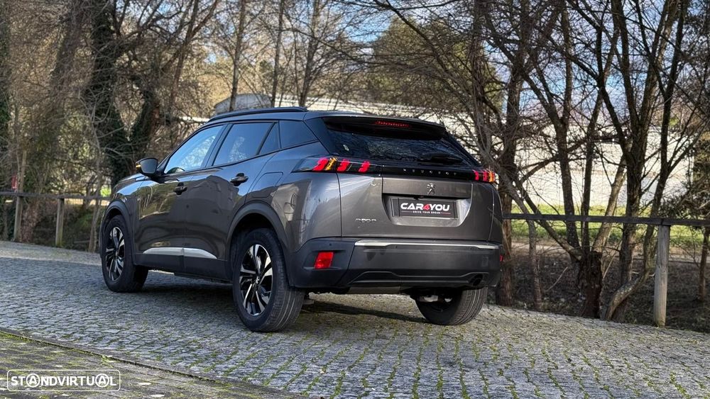 Peugeot 2008 1.2 PureTech Allure - 8