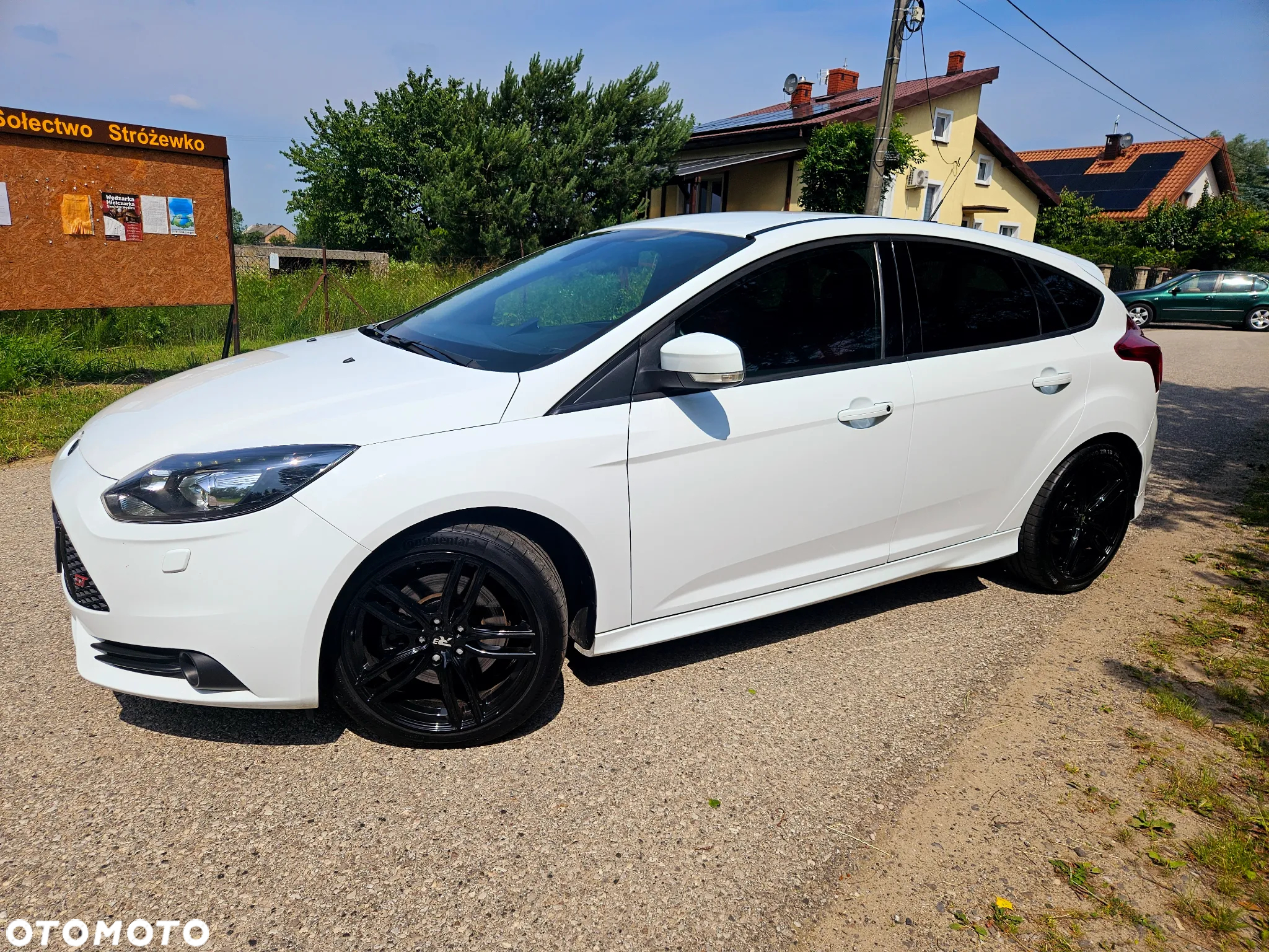 Ford Focus 2.0 EcoBoost ST mit Leder-Sport-Paket - 2