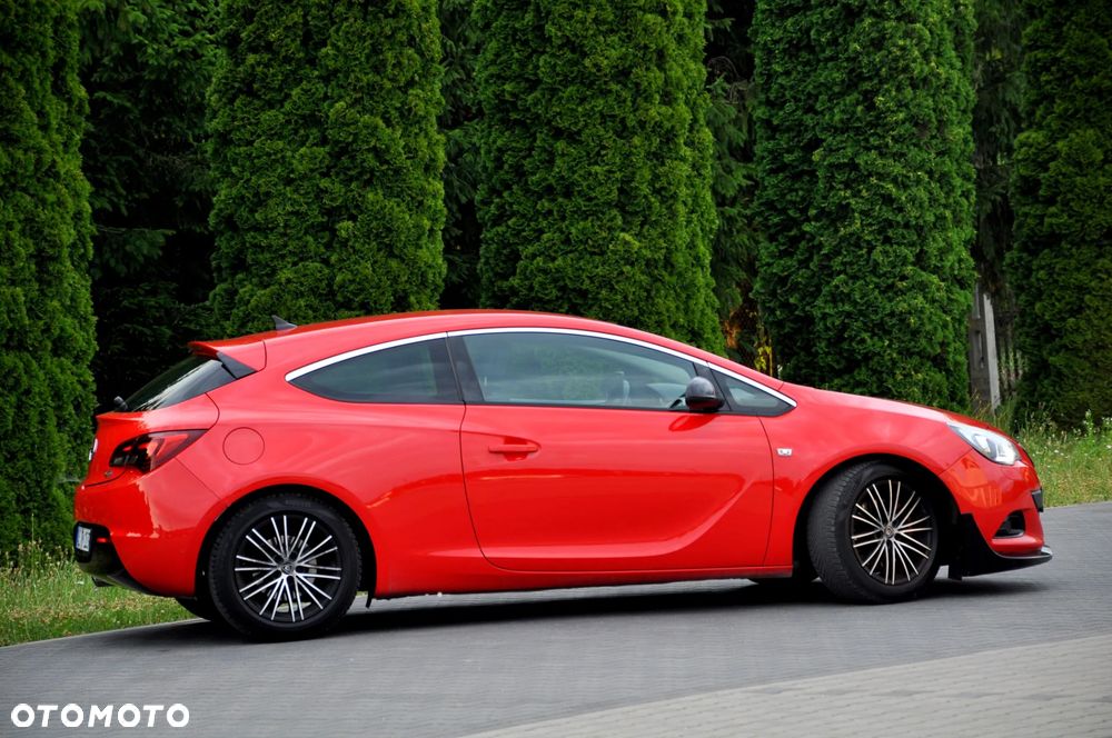 Opel Astra 1.6 Turbo Edition - 9