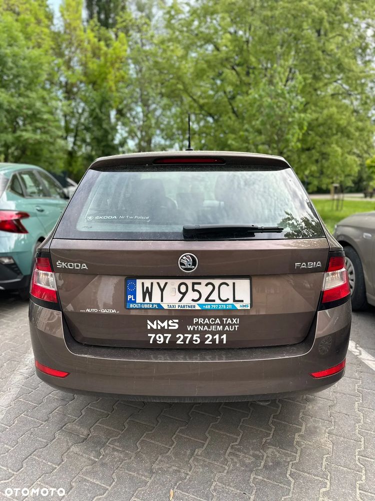 Skoda Fabia 1.0 Ambition - 10