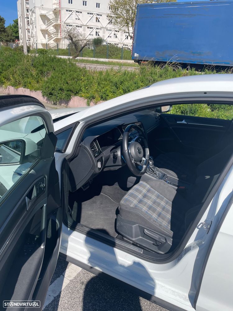 VW Golf 1.4 eHybrid OPF DSG GTE - 8