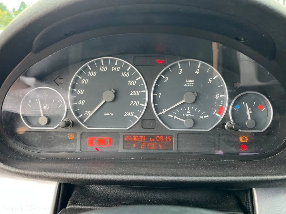 BMW Seria 3 325Ci - 19