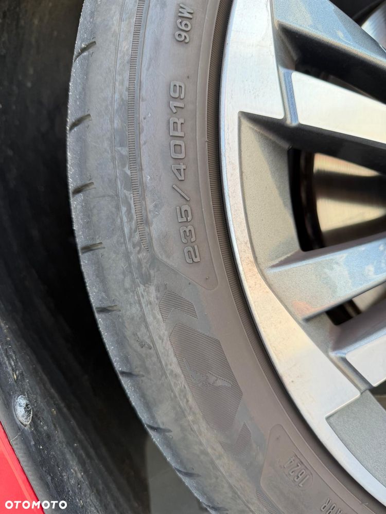 Skoda Superb 2.0 TSI 4x4 L&K DSG - 19