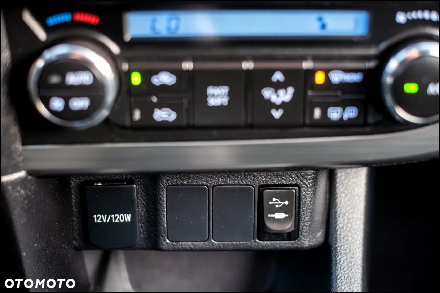 Toyota Auris - 26