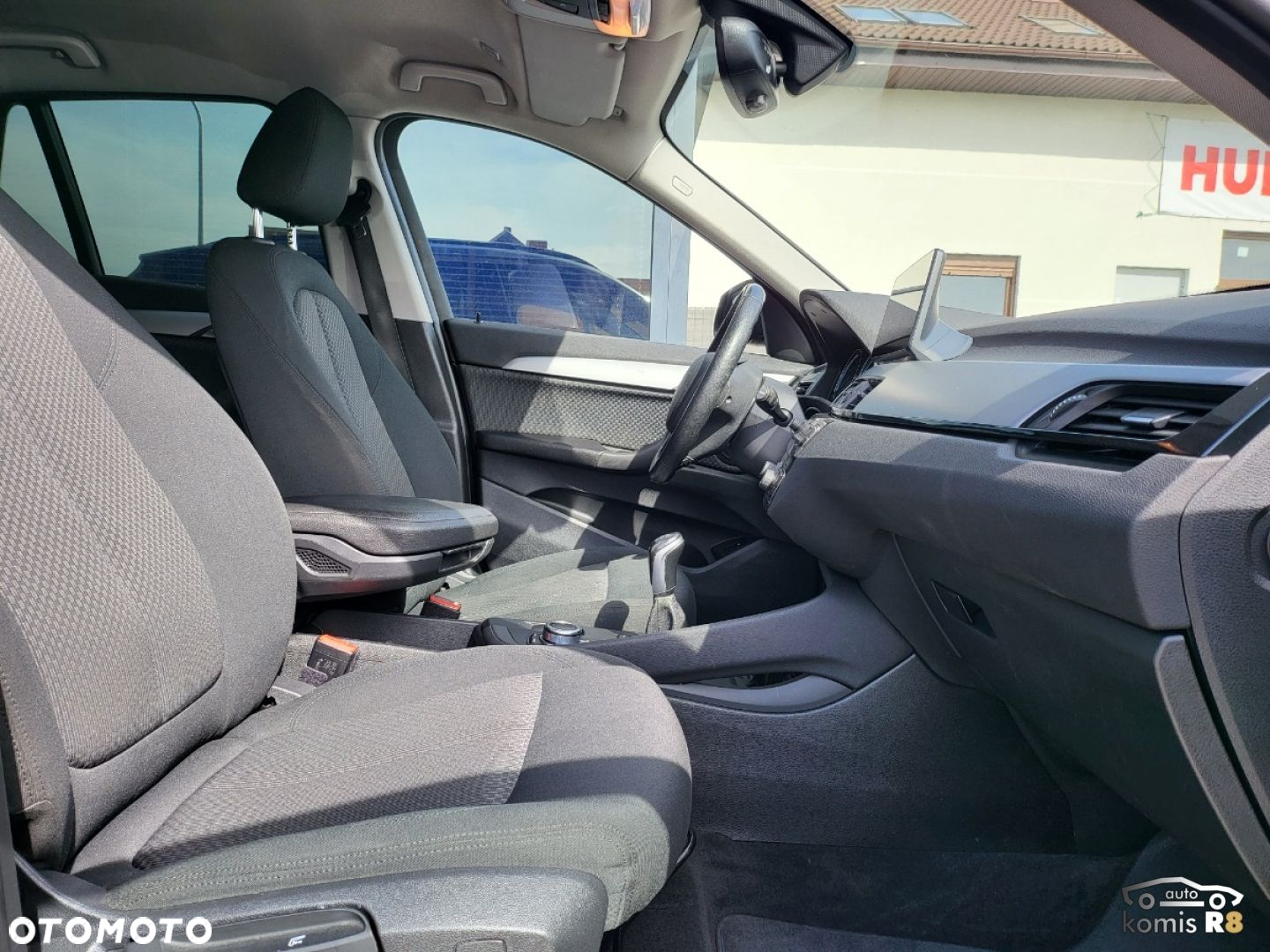 BMW X1 - 10