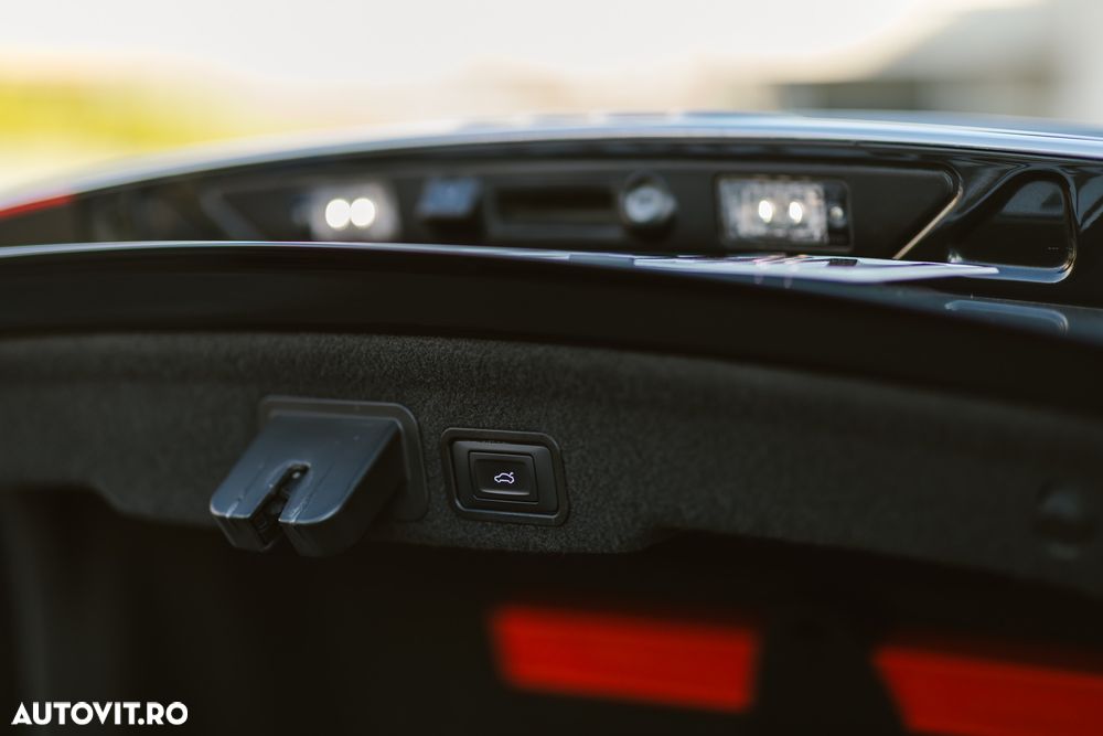 Audi A8 - 11