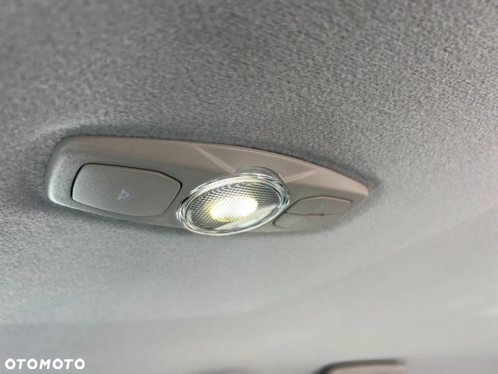 Ford Grand C-MAX 1.6 Titanium - 35