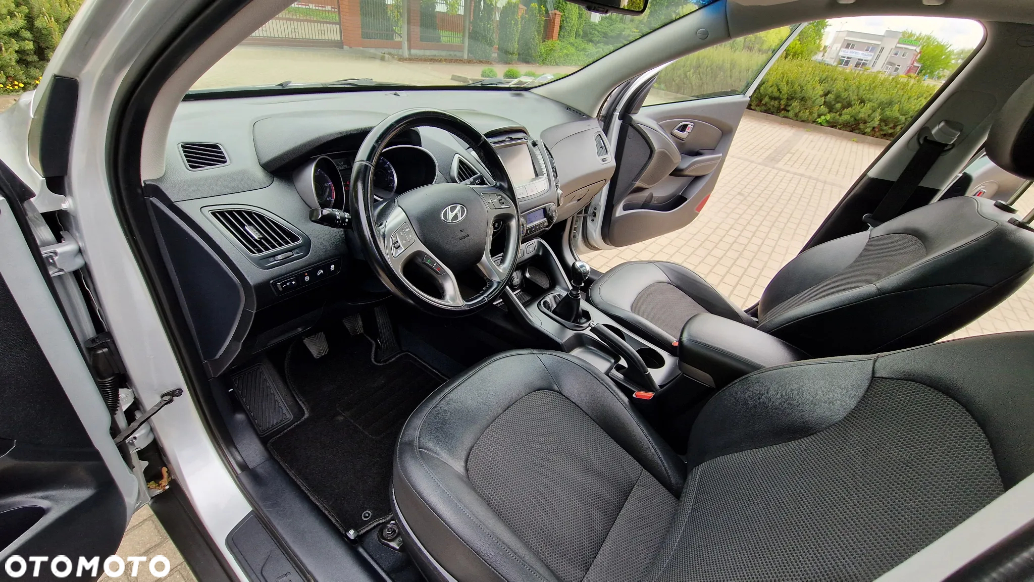 Hyundai ix35 1.7 CRDi Premium 2WD - 14