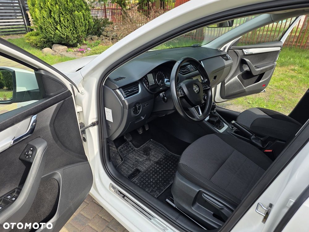 Skoda Octavia 1.6 TDI Active - 19