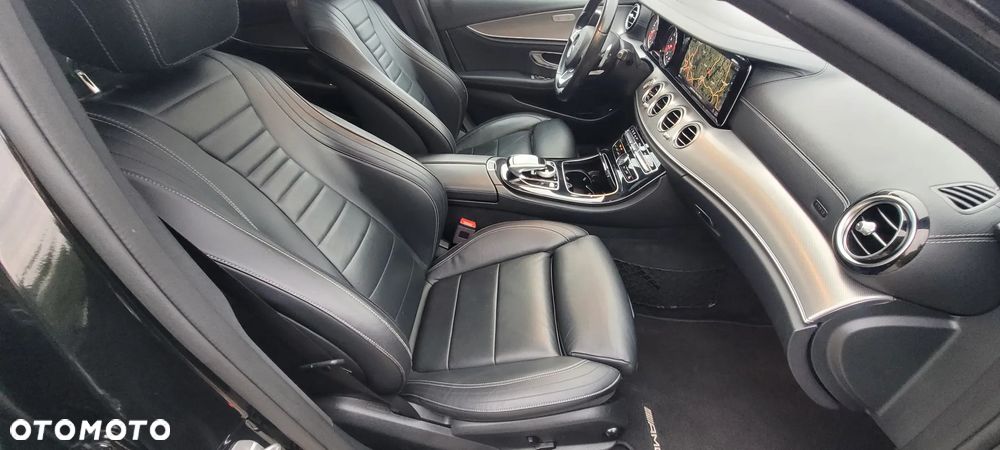 Mercedes-Benz Klasa E - 23