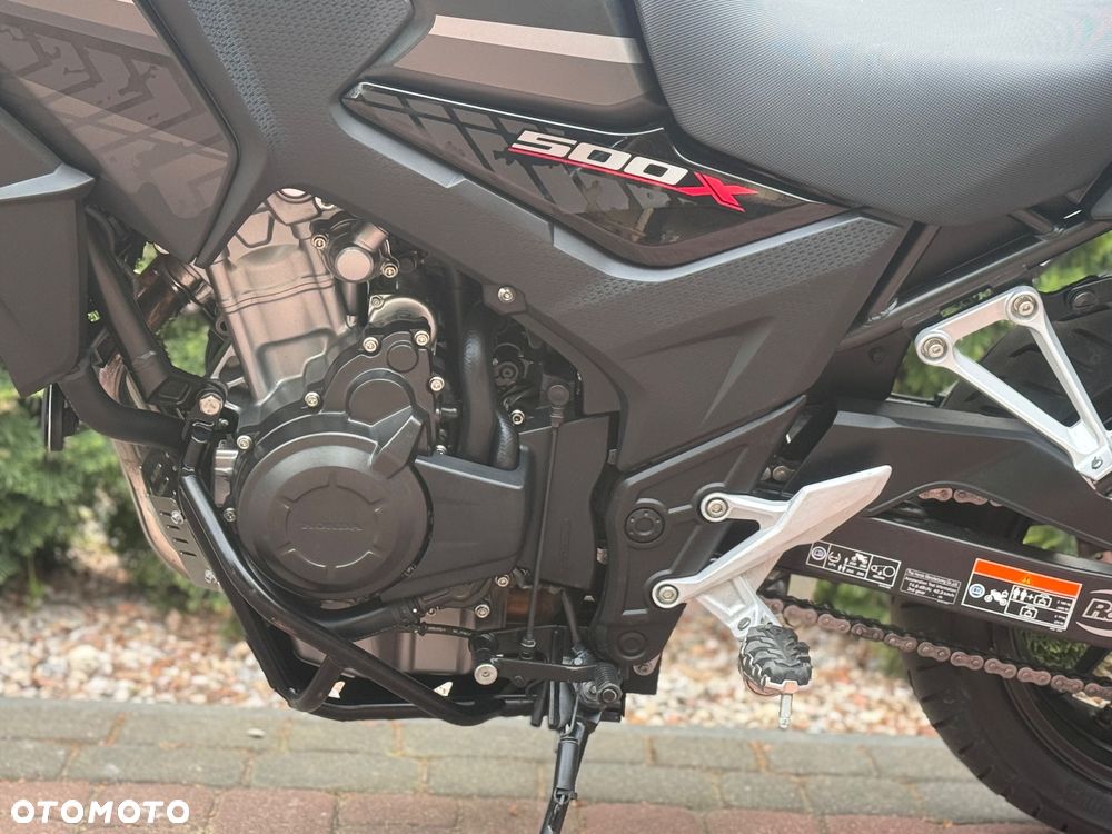 Honda CB - 16