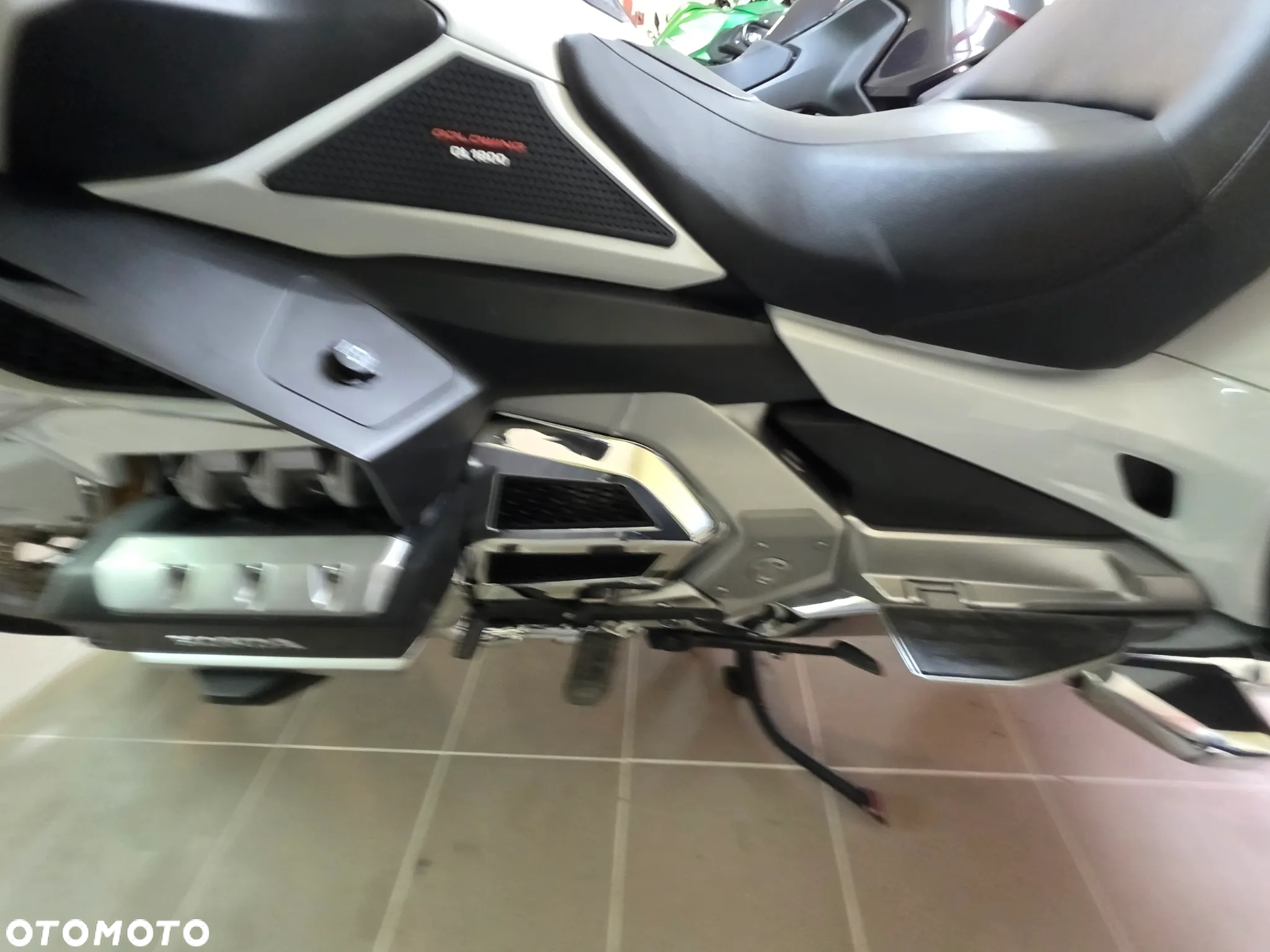 Honda GL - 13