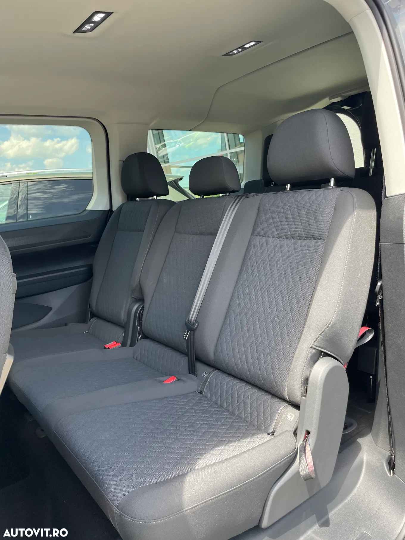 Volkswagen Caddy Maxi 2.0 TDI 75 kW Life - 13