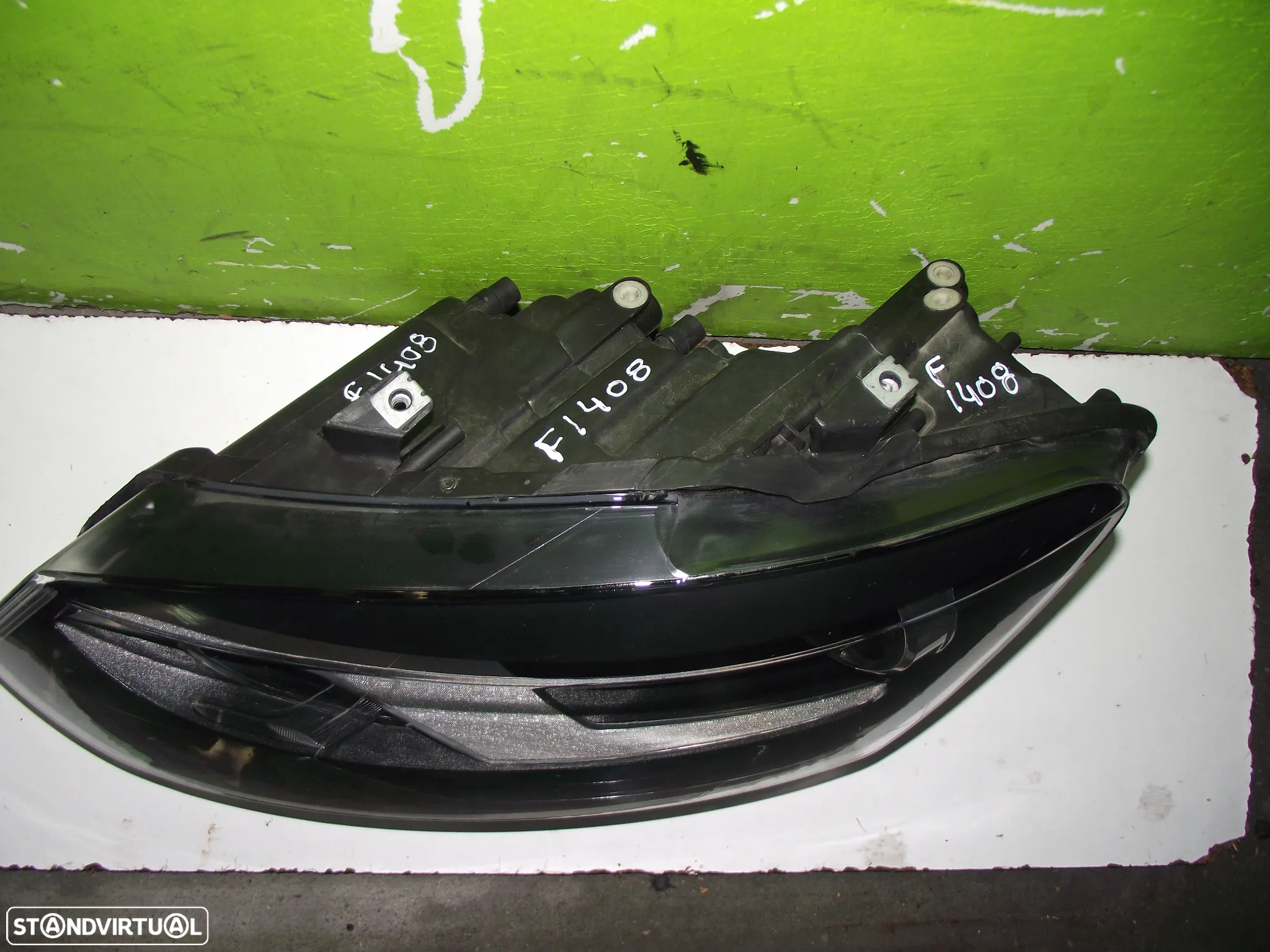 Farol Esquerdo Volkswagen Polo - 2009 / 2014 - 3