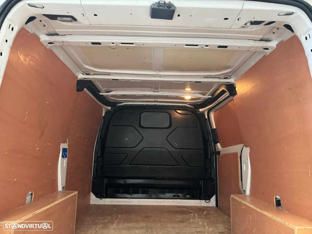 Ford Transit Custom 2.2 - 28
