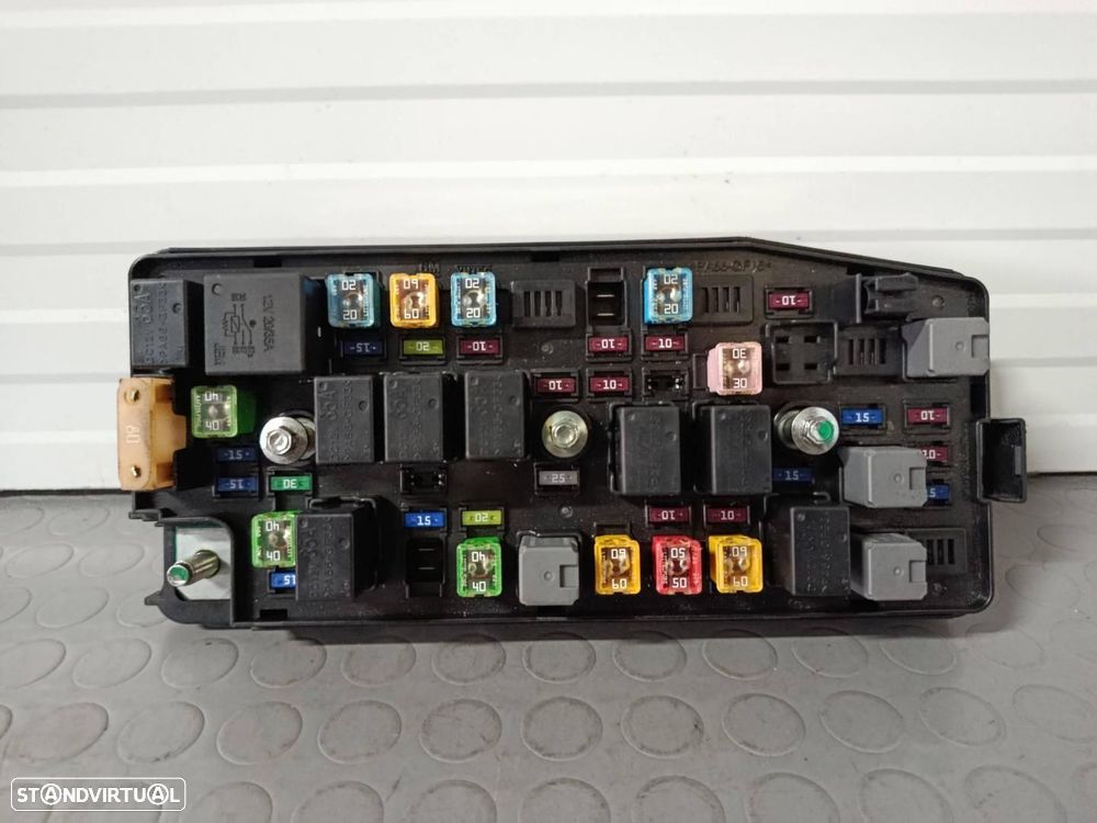 CAIXA DE RELES FUSÍVEIS OPEL ANTARA - 1