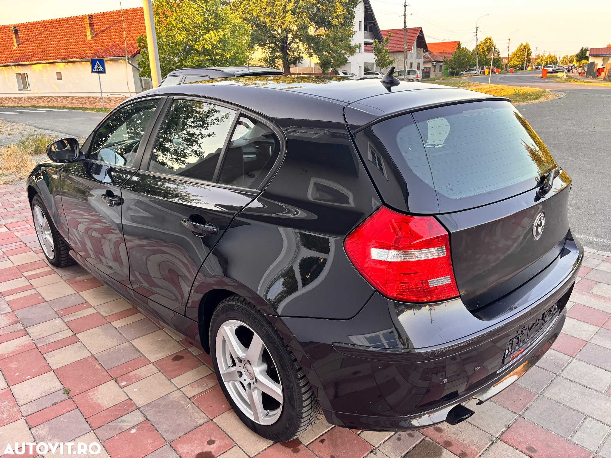 BMW Seria 1 116d DPF Edition Lifestyle - 4