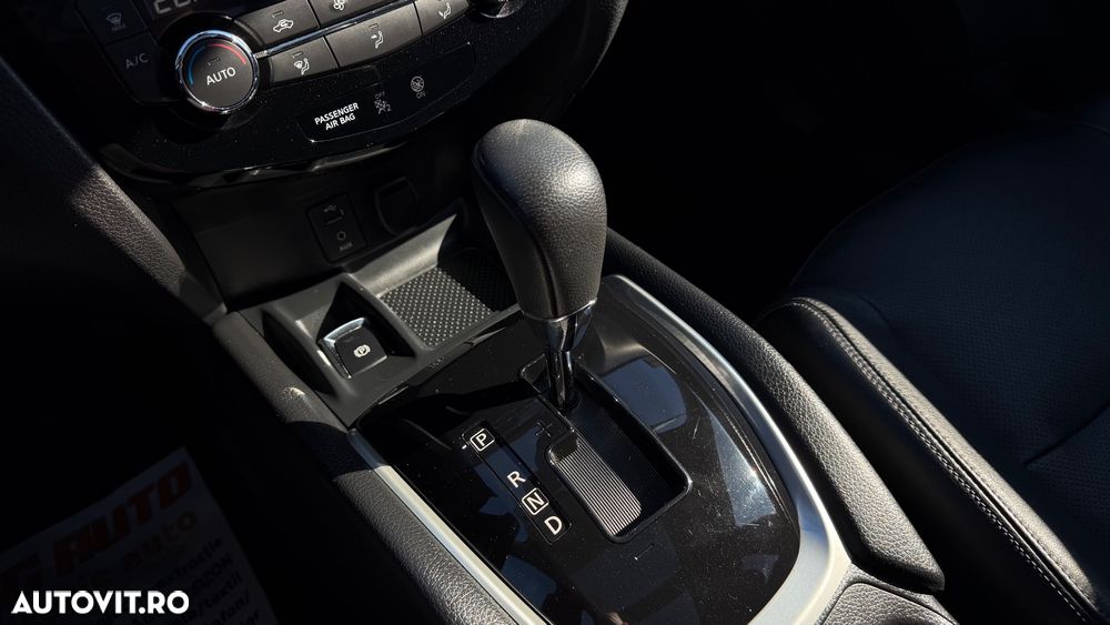 Nissan X-Trail 1.6 dCi Xtronic Tekna - 21