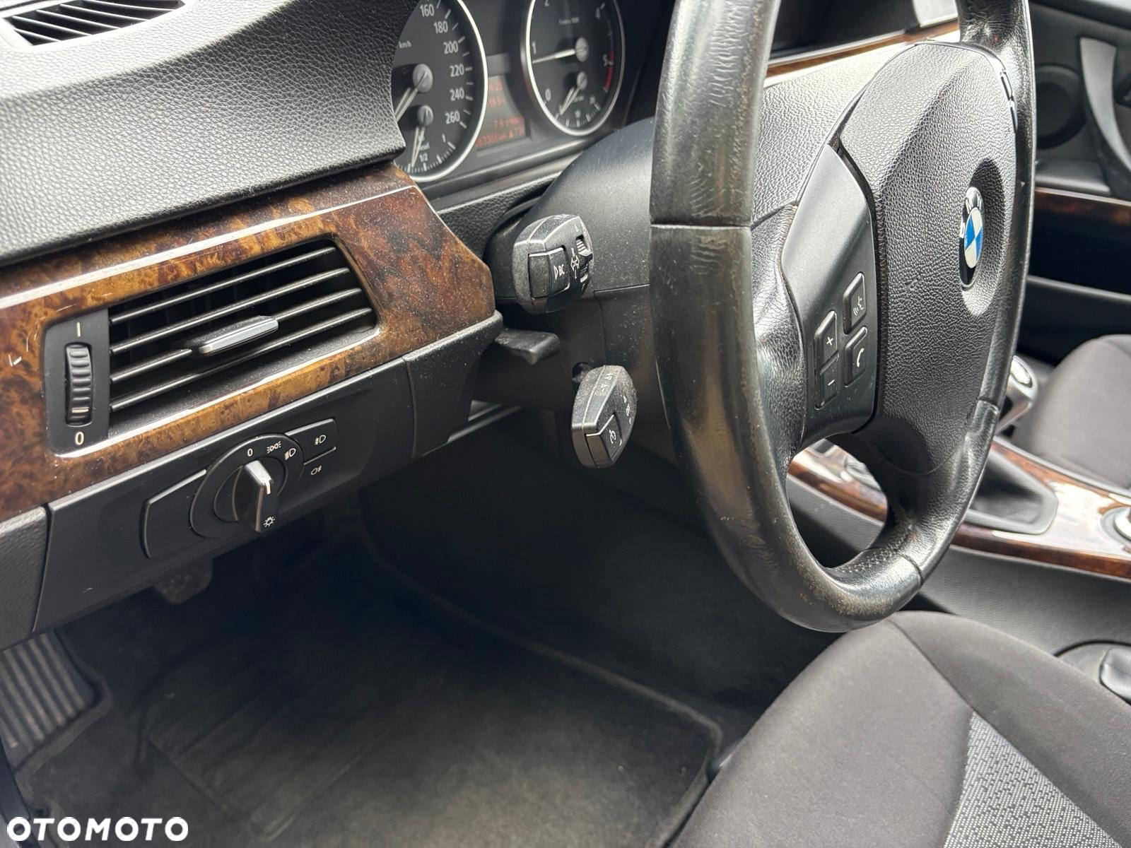 BMW Seria 3 320d DPF Touring - 5