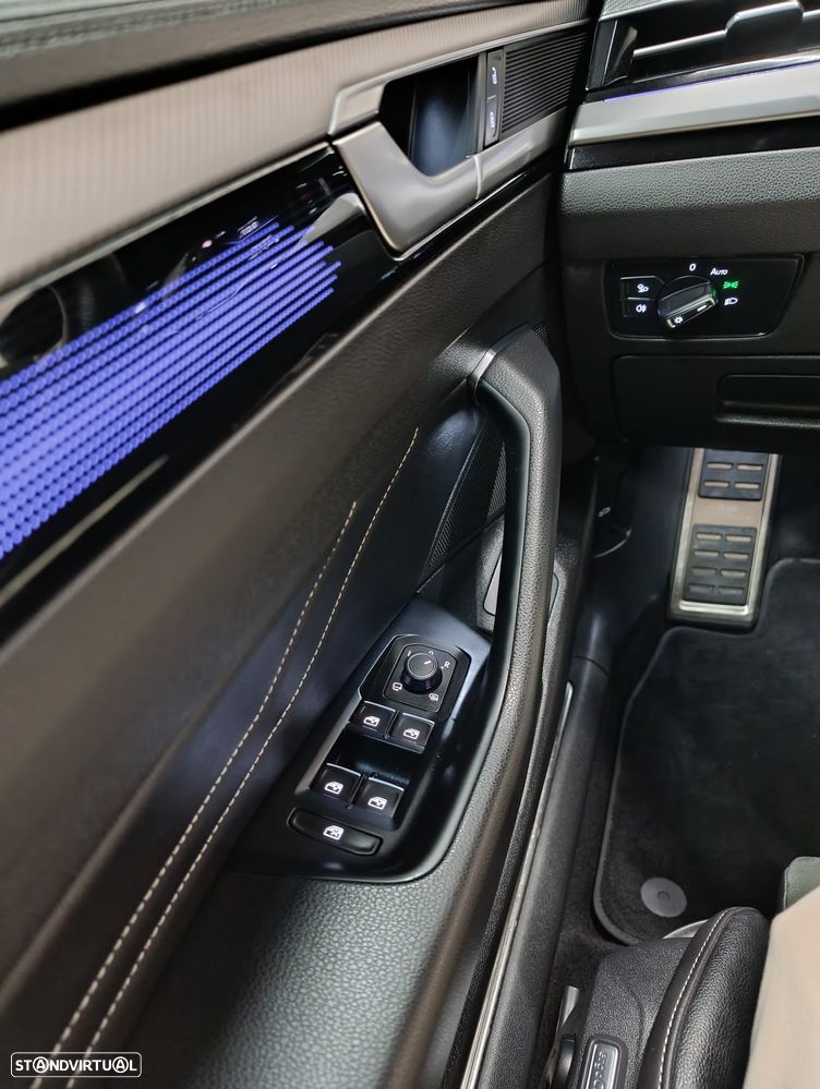 VW Arteon Shooting Brake 2.0 TDI Elegance DSG - 19