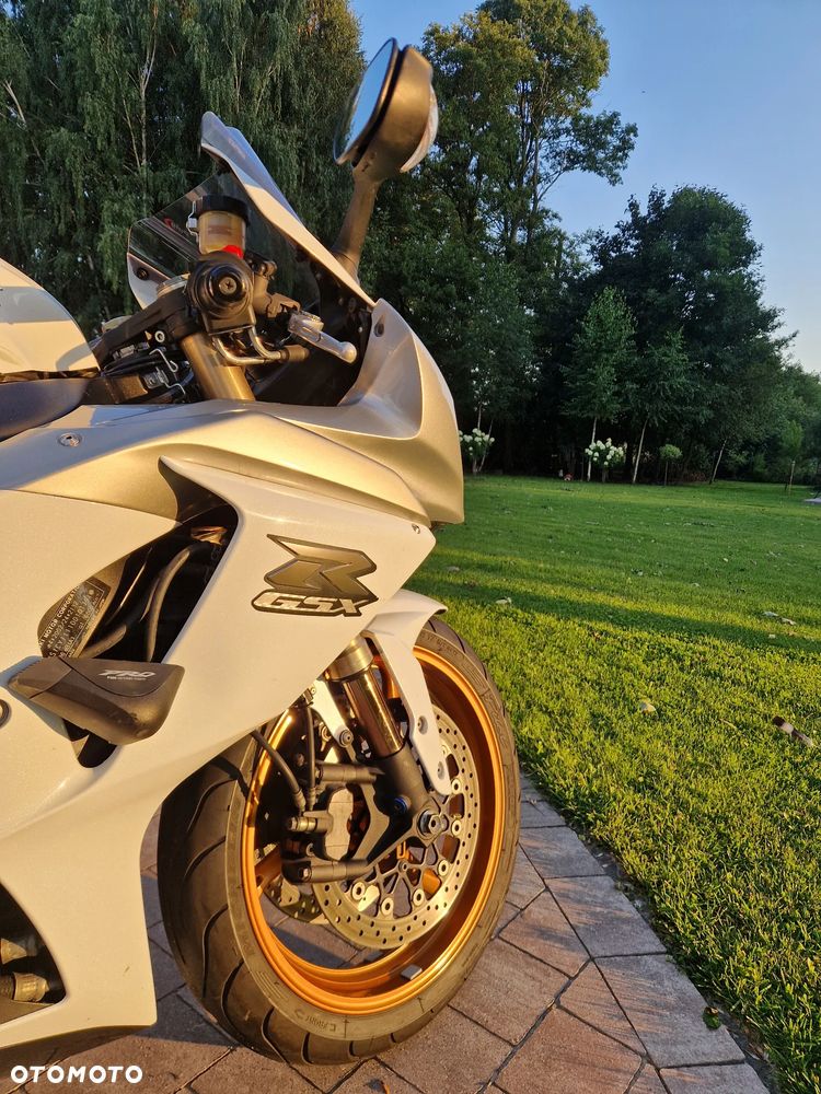 Suzuki GSX-R - 2