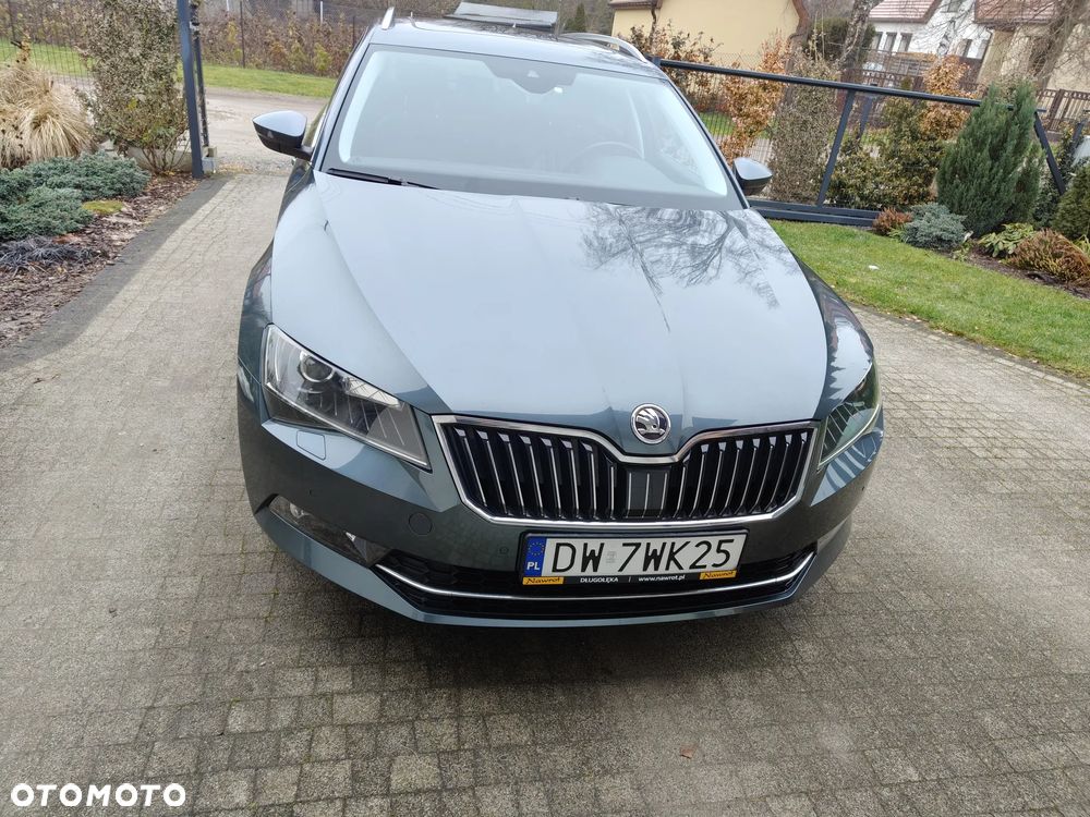 Skoda Superb 2.0 TDI DSG Style - 3