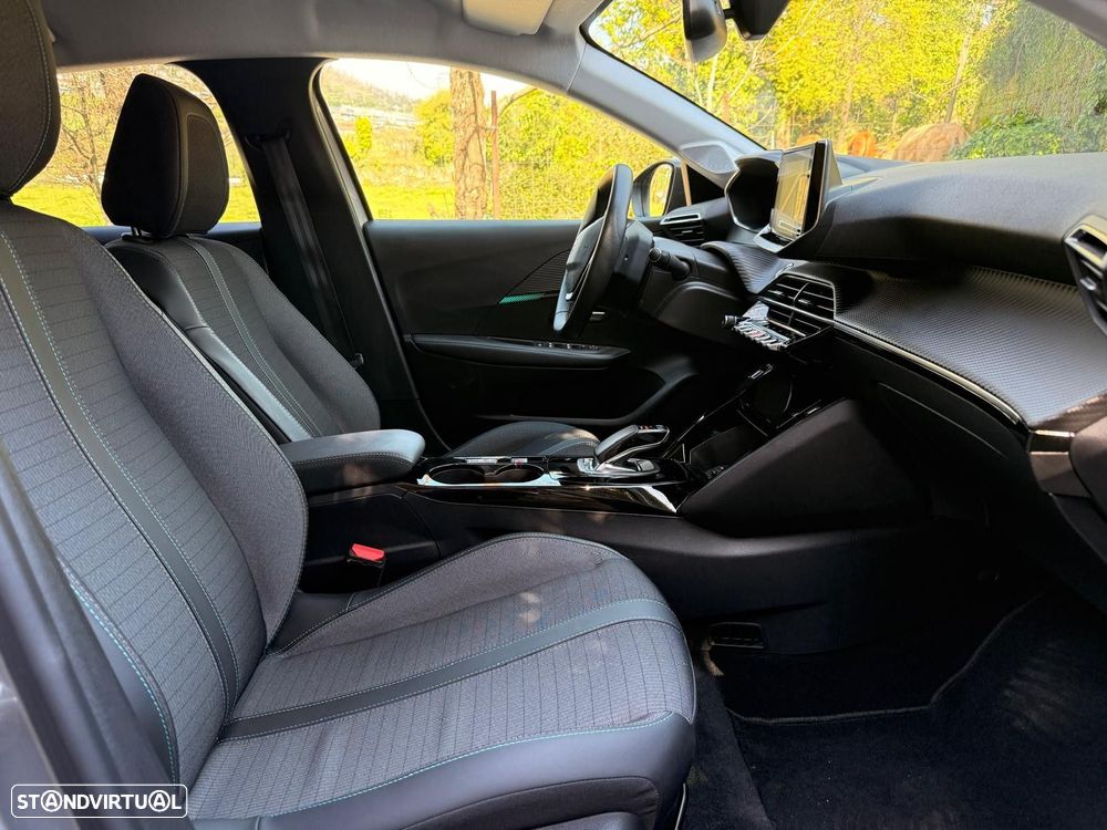 Peugeot e-208 50 kWh Allure - 9