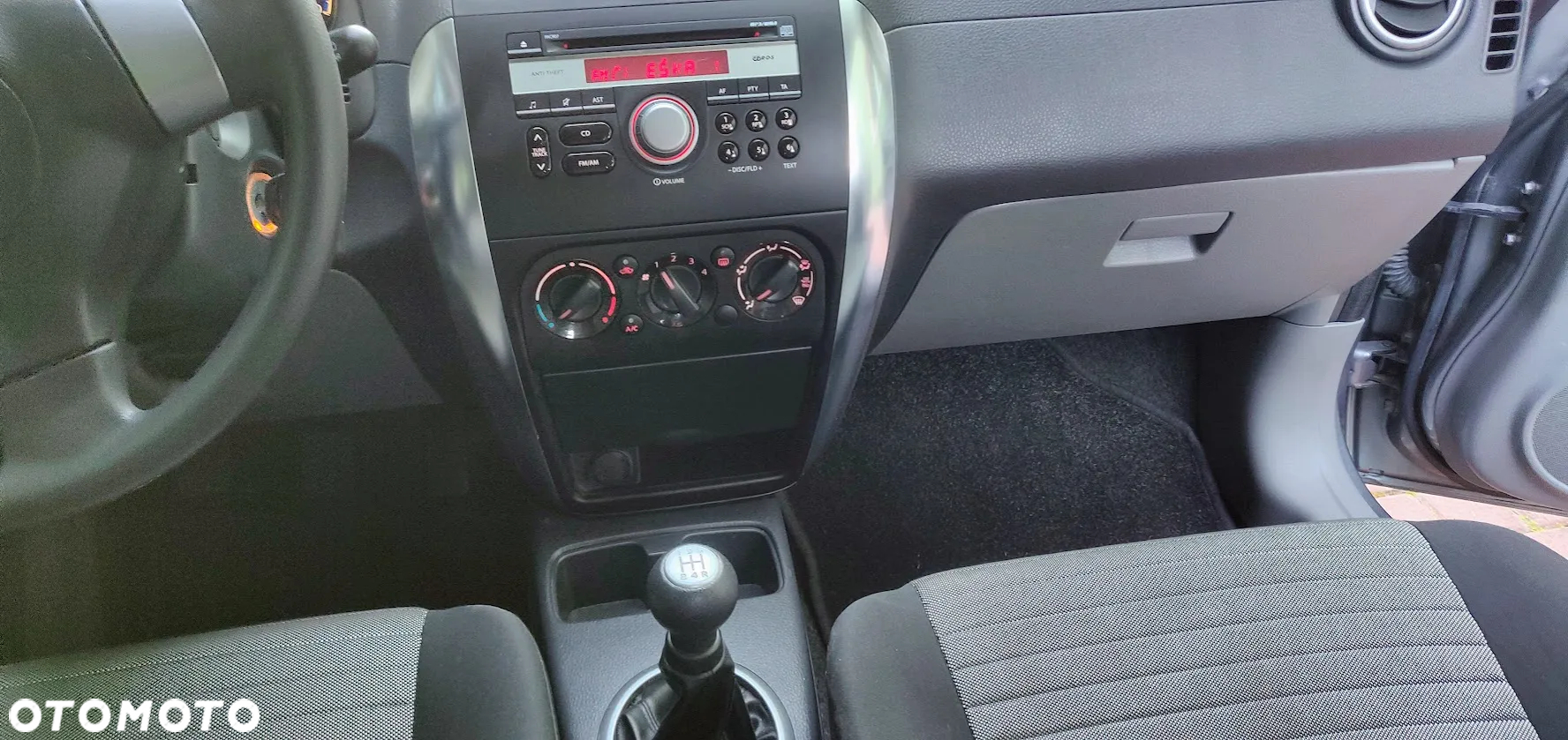 Suzuki SX4 1.5 Comfort - 13