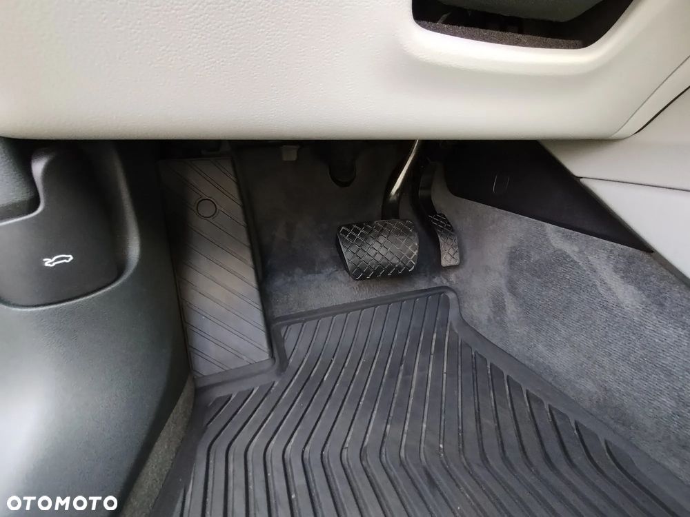 Audi A4 Avant 40 TDI Quattro S Line S tronic - 34