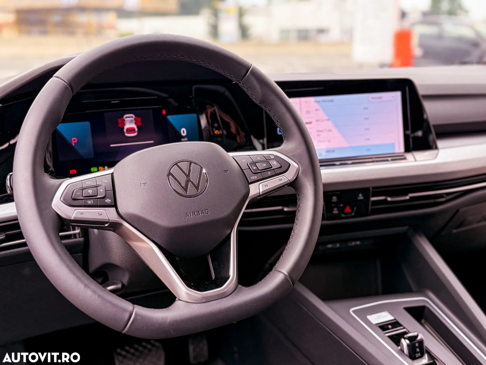 Volkswagen Golf 1.5 eTSI ACT DSG MHEV Life - 16