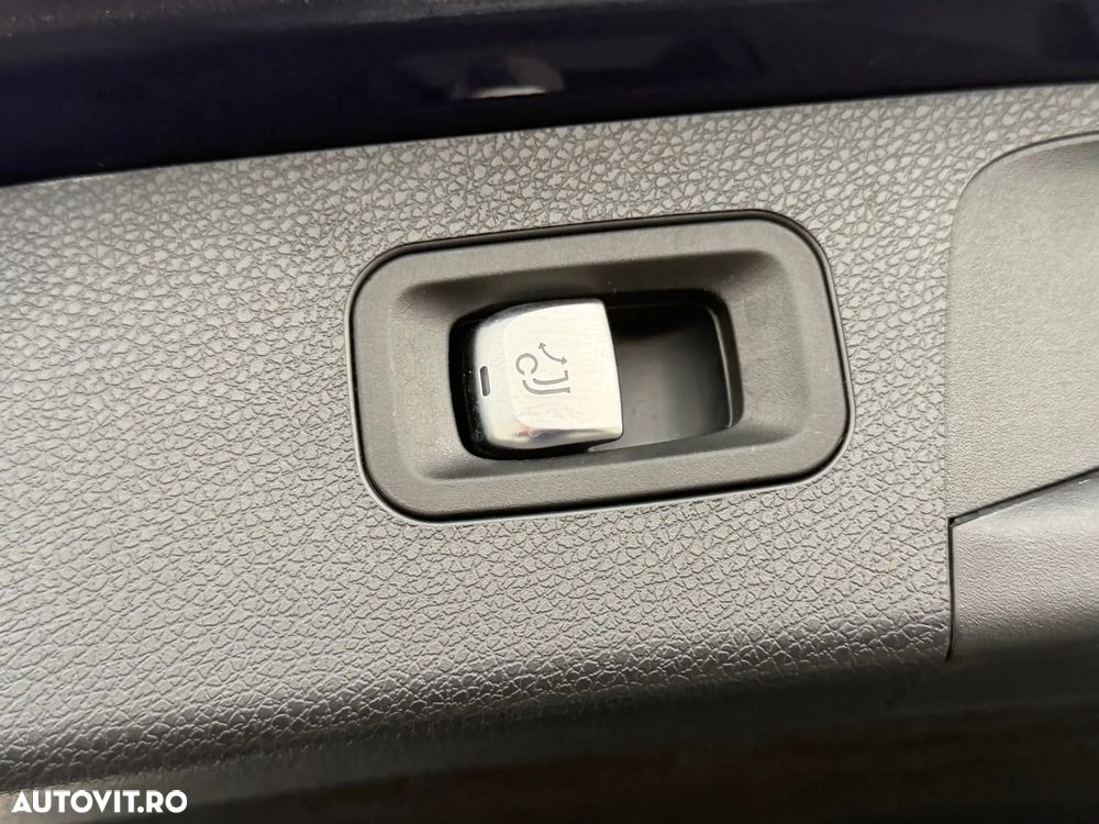 Mercedes-Benz E 220 d 4Matic All-Terrain 9G-TRONIC Exclusive - 14