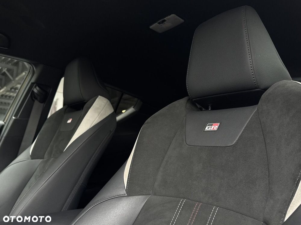 Toyota C-HR 1.8 Hybrid GPF GR Sport - 15