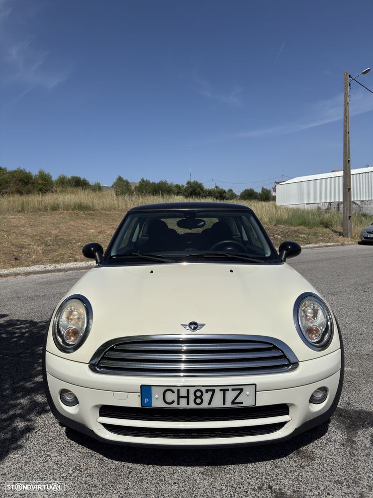 MINI 3 Portas Cooper D - 17