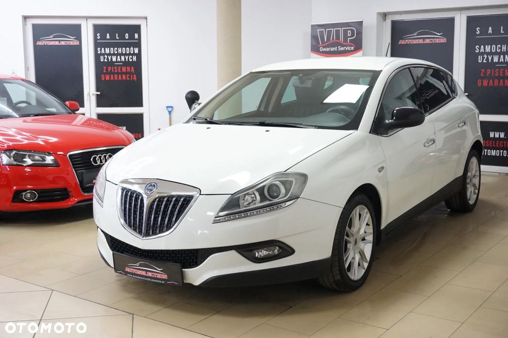 Lancia Delta 1.4 T-Jet 16v Argento - 3