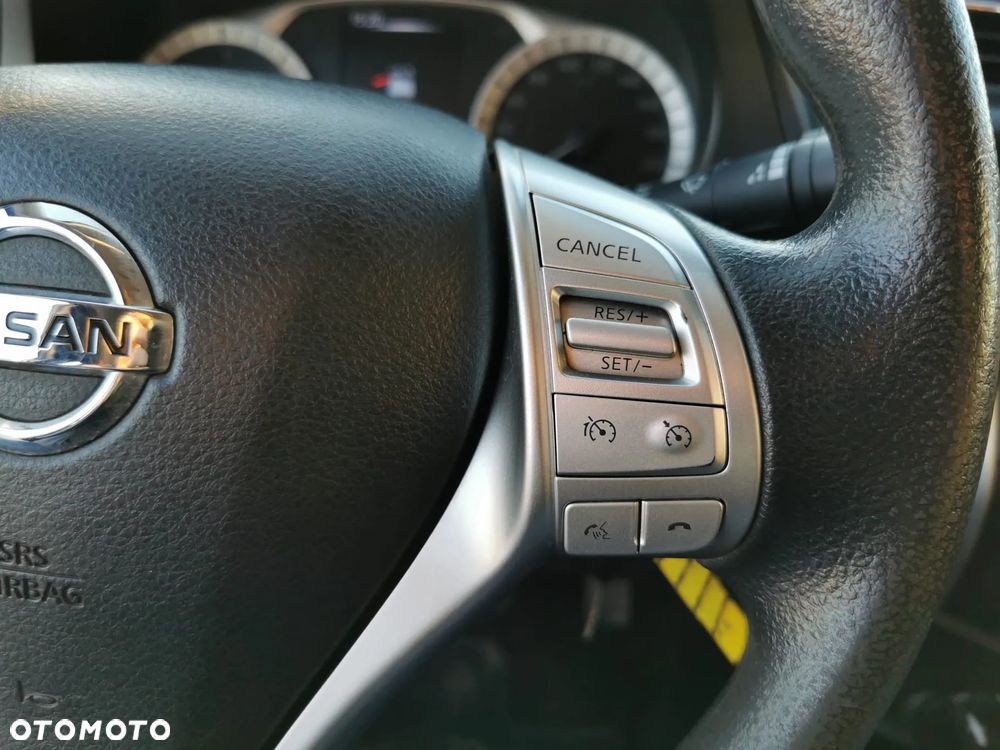 Nissan Navara - 14