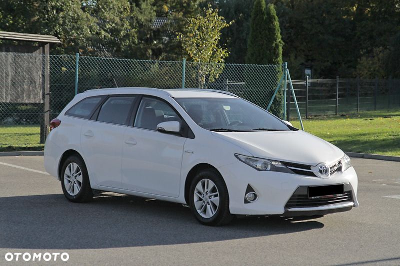Toyota Auris 1.8 HSD Luna - 3