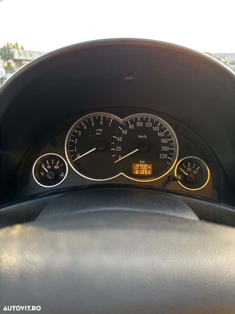 Opel Corsa - 11