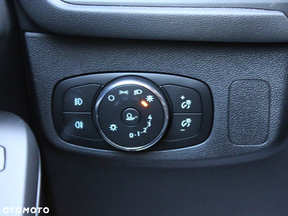 Ford Focus 1.5 EcoBlue Titanium X - 31