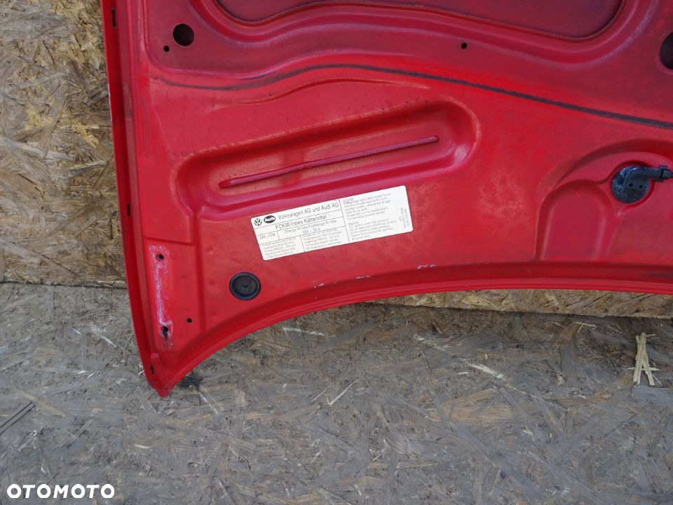 MASKA POKRYWA SILNIKA AUDI A4 B5 KOMBI LAK: LY3H - 8