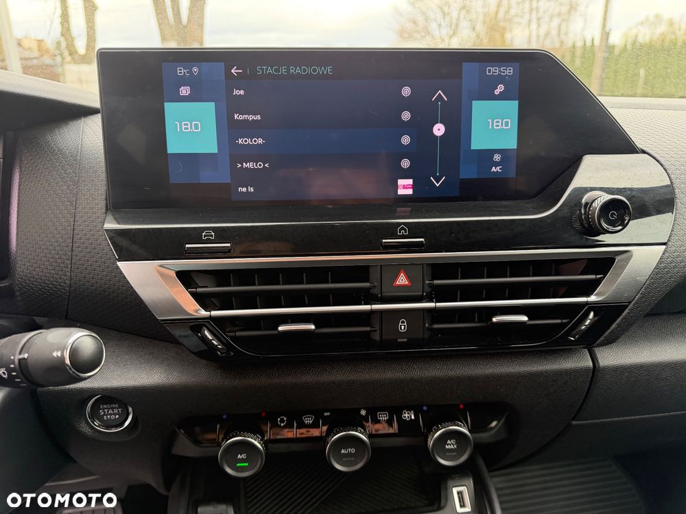 Citroën C4 EV136 50kWh Shine - 25